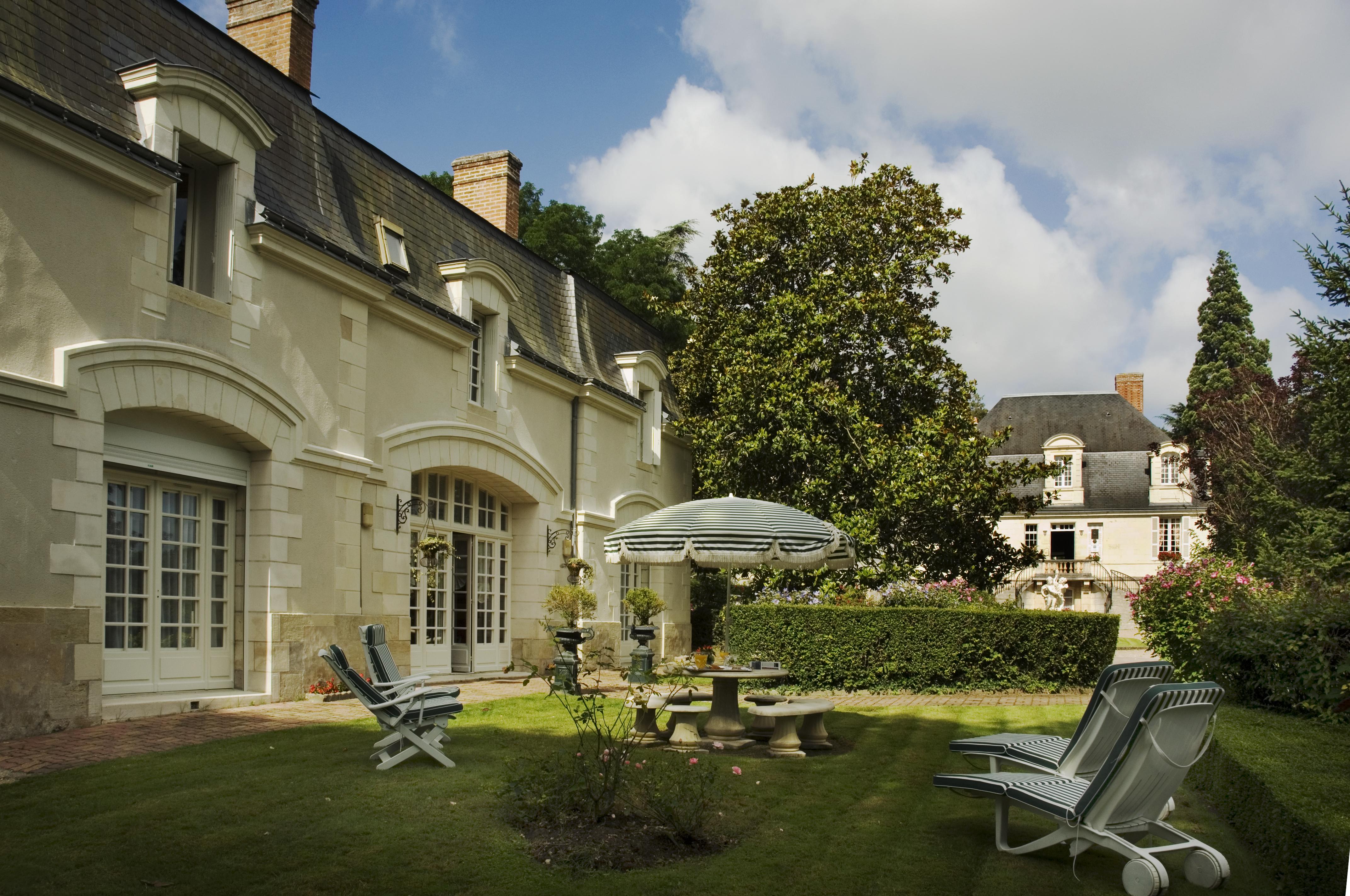 Château de Beaulieu et Magnolia Spa, The Originals Relais (Relais du Silence) Joué-lés-Tours Exterior foto